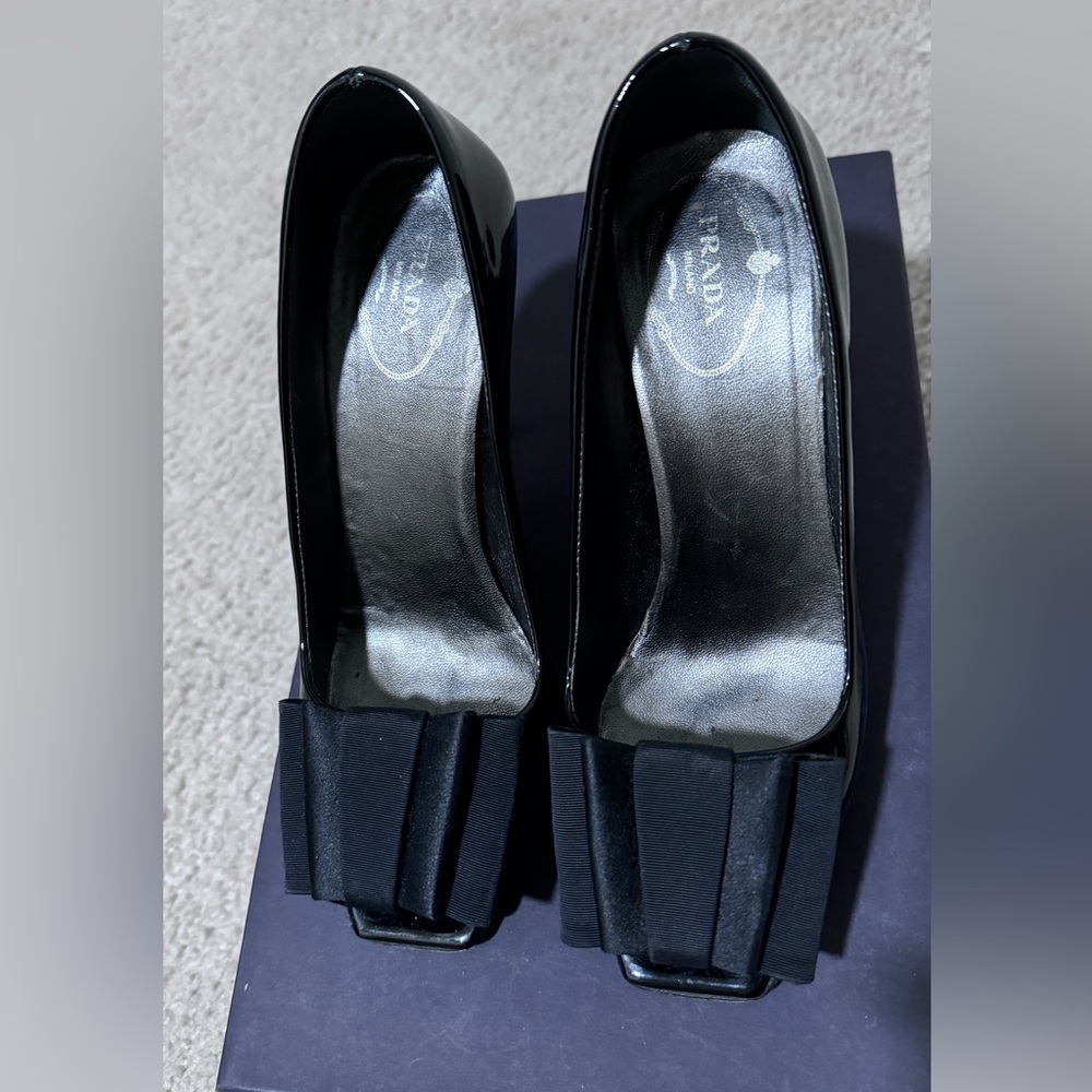 Prada patent leather peep toe with bow